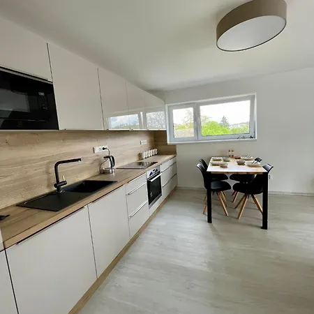 Bystrice * Bystrice nad Pernstejnem