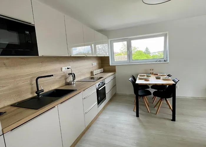 Bystrice * Bystrice nad Pernstejnem