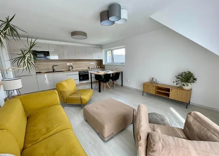 Bystrice Apartment Bystrice nad Pernstejnem